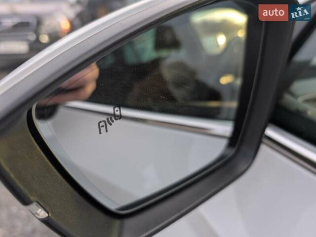 Белый Шкода Суперб, объемом двигателя 1.97 л и пробегом 287 тыс. км за 21550 $, фото 32 на Automoto.ua