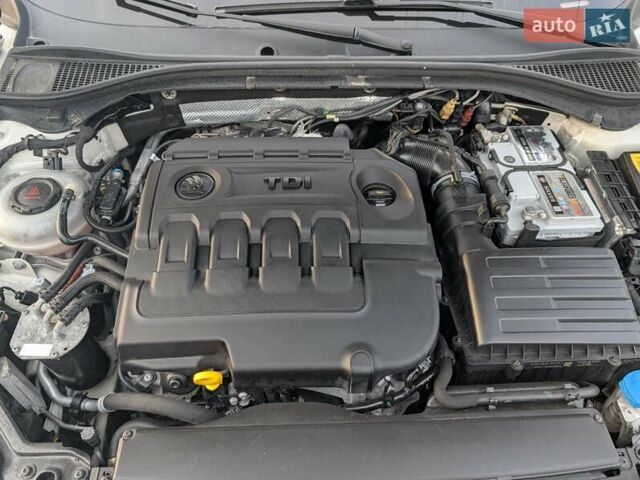 Белый Шкода Суперб, объемом двигателя 1.97 л и пробегом 287 тыс. км за 21550 $, фото 72 на Automoto.ua