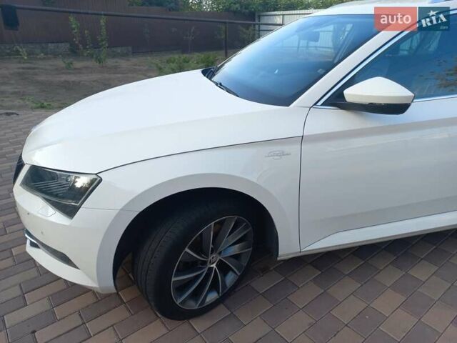 Шкода Суперб 2019 в Днепре (Днепропетровске) на Automoto.ua Белый Шкода Суперб, объемом двигателя 1.97 л и пробегом 410 тыс. км за 15000 $, фото 13 на Automoto.ua