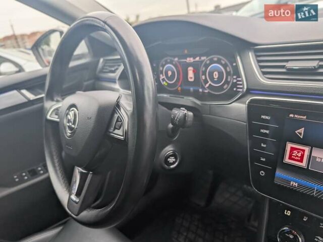 Білий Шкода Суперб, об'ємом двигуна 1.97 л та пробігом 287 тис. км за 22550 $, фото 57 на Automoto.ua