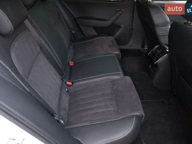 Белый Шкода Суперб, объемом двигателя 1.97 л и пробегом 196 тыс. км за 25500 $, фото 49 на Automoto.ua