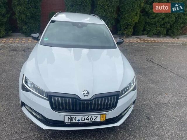 Білий Шкода Суперб, об'ємом двигуна 1.4 л та пробігом 107 тис. км за 24900 $, фото 36 на Automoto.ua