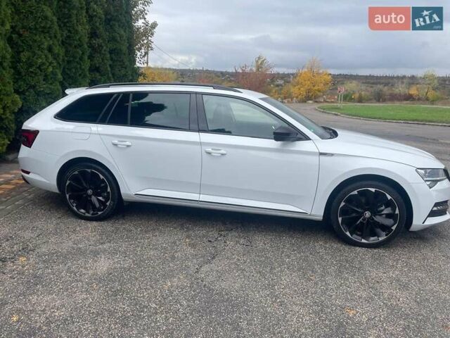 Білий Шкода Суперб, об'ємом двигуна 1.4 л та пробігом 107 тис. км за 24900 $, фото 23 на Automoto.ua