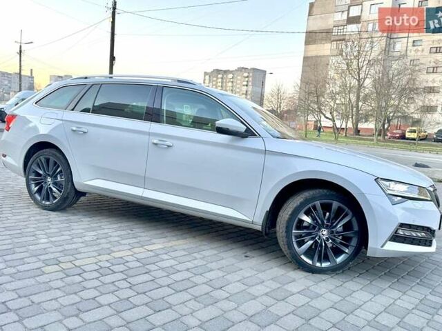 Білий Шкода Суперб, об'ємом двигуна 1.4 л та пробігом 87 тис. км за 31893 $, фото 8 на Automoto.ua