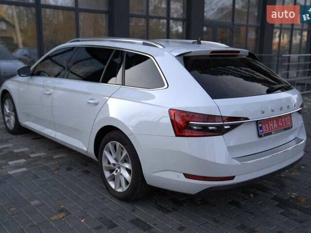 Белый Шкода Суперб, объемом двигателя 1.97 л и пробегом 196 тыс. км за 25500 $, фото 7 на Automoto.ua