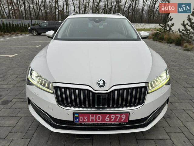 Белый Шкода Суперб, объемом двигателя 1.97 л и пробегом 219 тыс. км за 25500 $, фото 9 на Automoto.ua