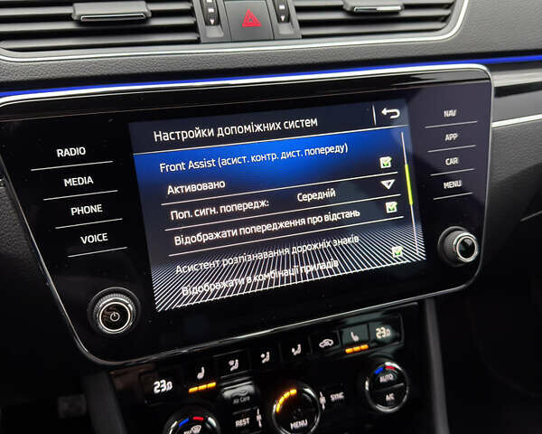 Белый Шкода Суперб, объемом двигателя 1.97 л и пробегом 181 тыс. км за 27500 $, фото 27 на Automoto.ua