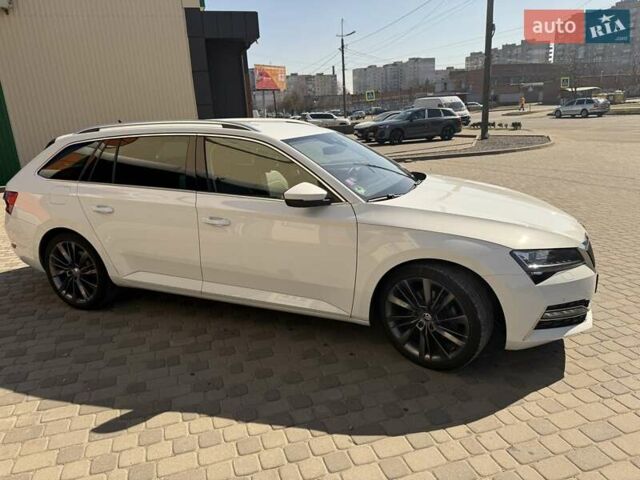 Білий Шкода Суперб, об'ємом двигуна 1.4 л та пробігом 87 тис. км за 31893 $, фото 15 на Automoto.ua