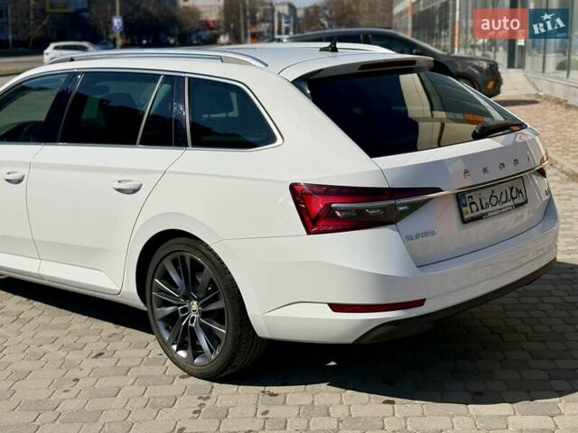 Білий Шкода Суперб, об'ємом двигуна 1.4 л та пробігом 87 тис. км за 31893 $, фото 19 на Automoto.ua
