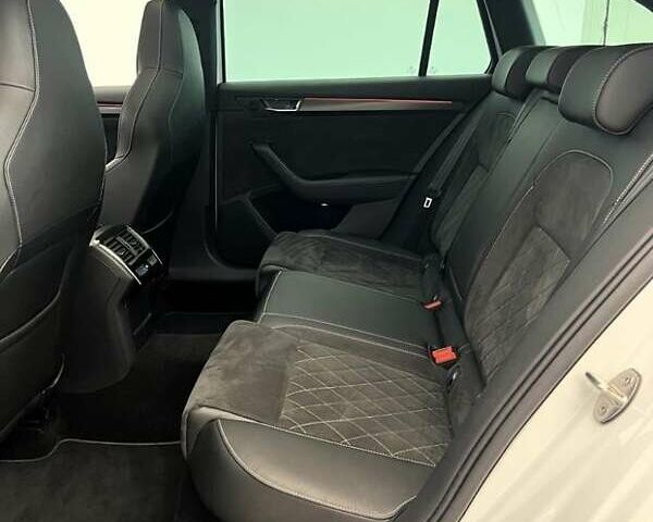 Белый Шкода Суперб, объемом двигателя 1.97 л и пробегом 193 тыс. км за 29999 $, фото 30 на Automoto.ua