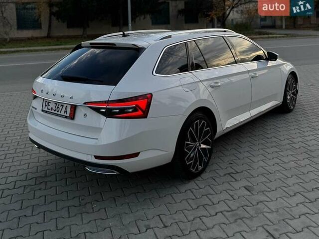 Білий Шкода Суперб, об'ємом двигуна 1.97 л та пробігом 170 тис. км за 29999 $, фото 3 на Automoto.ua