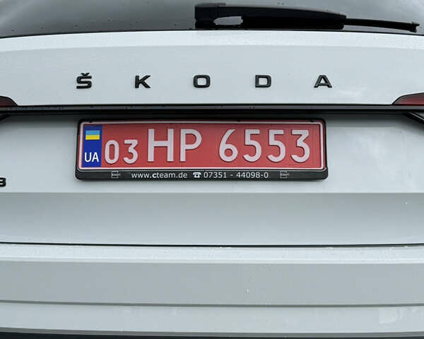 Білий Шкода Суперб, об'ємом двигуна 1.97 л та пробігом 212 тис. км за 27999 $, фото 12 на Automoto.ua