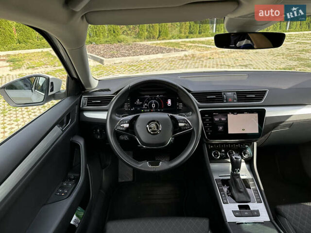Білий Шкода Суперб, об'ємом двигуна 1.97 л та пробігом 56 тис. км за 28000 $, фото 18 на Automoto.ua