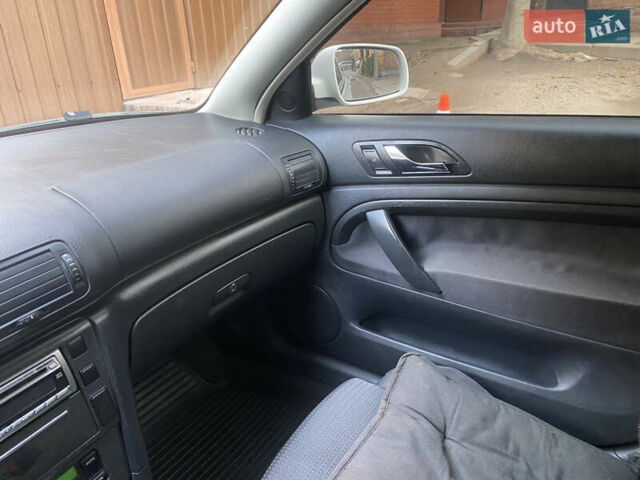 Белый Шкода Суперб, объемом двигателя 1.78 л и пробегом 240 тыс. км за 5000 $, фото 51 на Automoto.ua