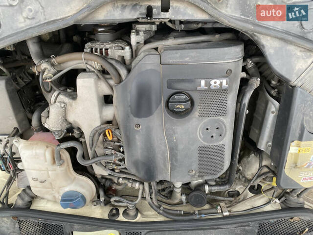 Белый Шкода Суперб, объемом двигателя 1.78 л и пробегом 240 тыс. км за 5000 $, фото 38 на Automoto.ua