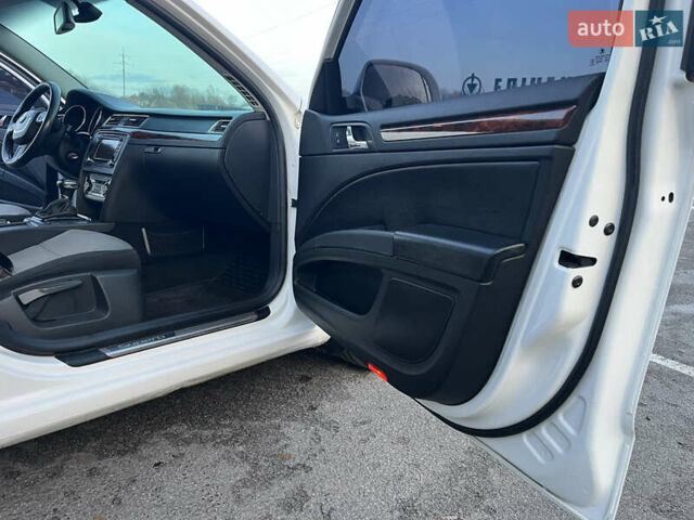 Белый Шкода Суперб, объемом двигателя 2 л и пробегом 270 тыс. км за 8700 $, фото 20 на Automoto.ua