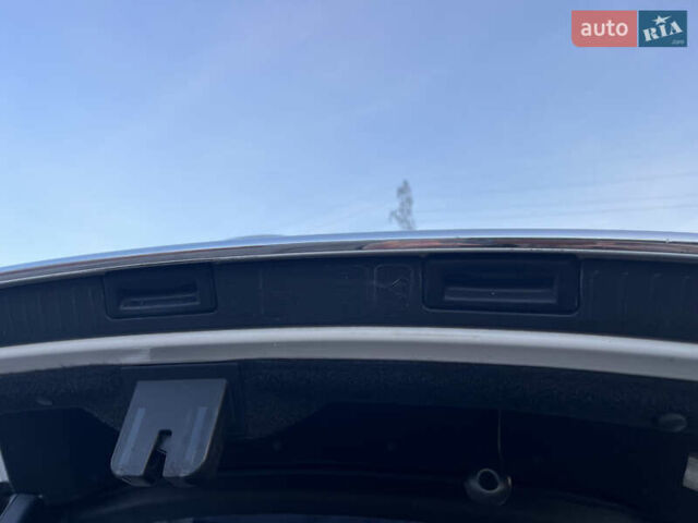 Белый Шкода Суперб, объемом двигателя 2 л и пробегом 270 тыс. км за 8700 $, фото 17 на Automoto.ua