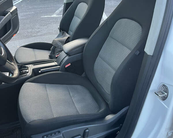 Белый Шкода Суперб, объемом двигателя 2 л и пробегом 270 тыс. км за 8700 $, фото 9 на Automoto.ua