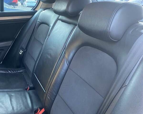 Белый Шкода Суперб, объемом двигателя 1.8 л и пробегом 183 тыс. км за 7400 $, фото 4 на Automoto.ua