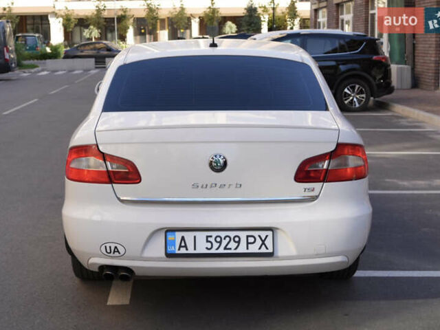 Білий Шкода Суперб, об'ємом двигуна 1.8 л та пробігом 285 тис. км за 8200 $, фото 6 на Automoto.ua
