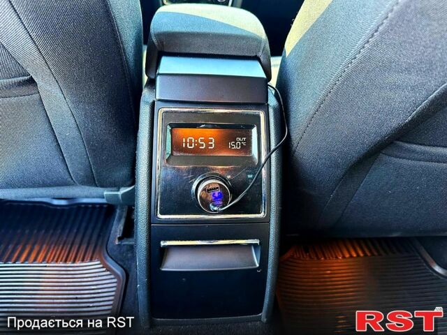 Белый Шкода Суперб, объемом двигателя 1.8 л и пробегом 238 тыс. км за 8500 $, фото 8 на Automoto.ua