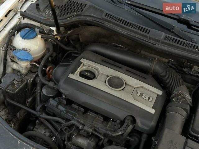 Белый Шкода Суперб, объемом двигателя 1.8 л и пробегом 307 тыс. км за 8200 $, фото 20 на Automoto.ua