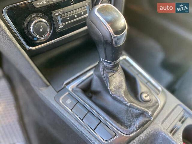 Белый Шкода Суперб, объемом двигателя 1.8 л и пробегом 238 тыс. км за 8999 $, фото 19 на Automoto.ua