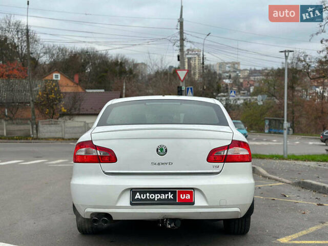 Білий Шкода Суперб, об'ємом двигуна 1.8 л та пробігом 230 тис. км за 8190 $, фото 5 на Automoto.ua