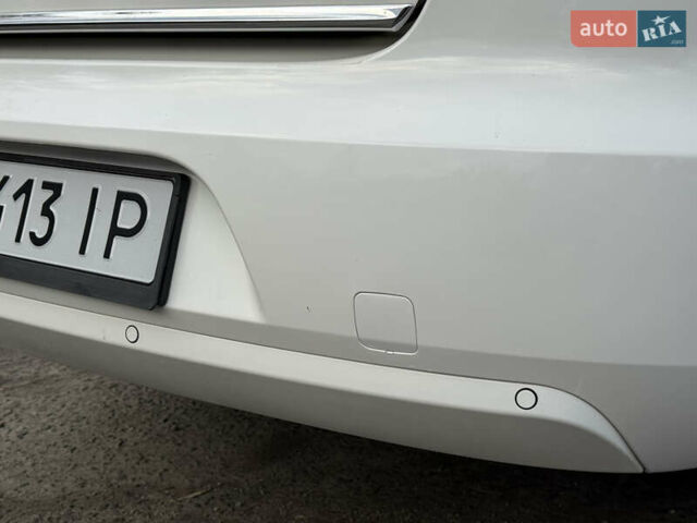 Білий Шкода Суперб, об'ємом двигуна 1.97 л та пробігом 280 тис. км за 12000 $, фото 33 на Automoto.ua