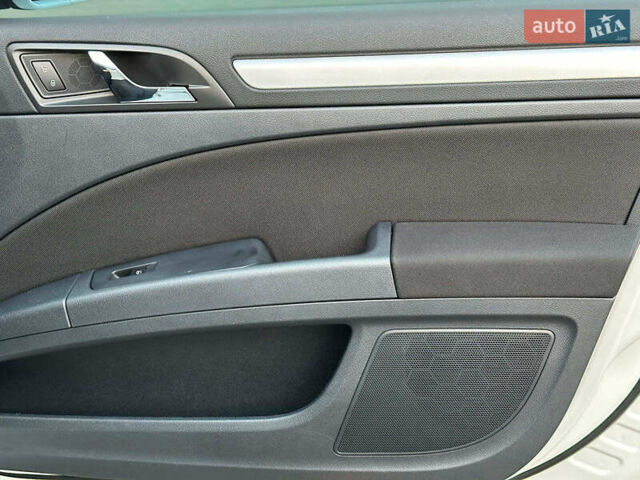 Білий Шкода Суперб, об'ємом двигуна 1.8 л та пробігом 109 тис. км за 10990 $, фото 19 на Automoto.ua