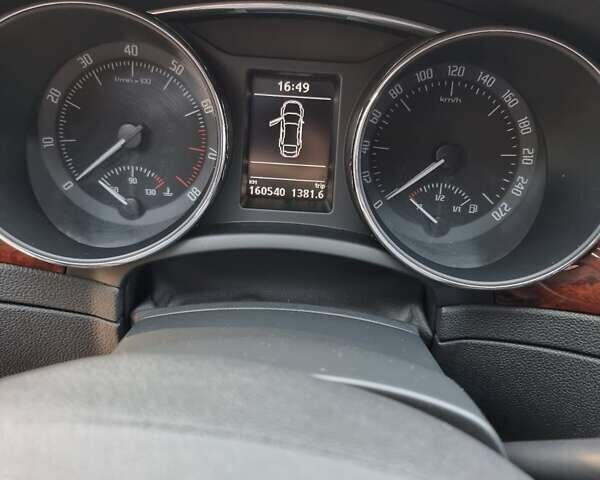Белый Шкода Суперб, объемом двигателя 1.8 л и пробегом 169 тыс. км за 10300 $, фото 14 на Automoto.ua