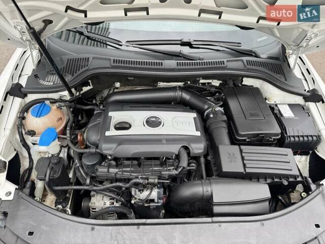 Белый Шкода Суперб, объемом двигателя 1.8 л и пробегом 109 тыс. км за 10500 $, фото 13 на Automoto.ua