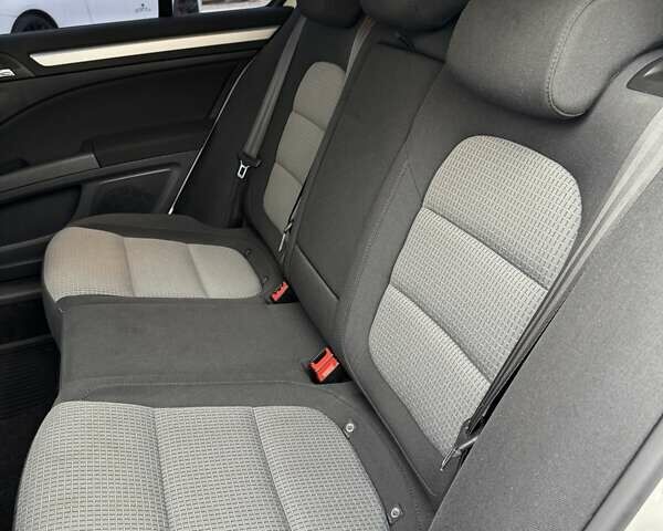 Белый Шкода Суперб, объемом двигателя 1.8 л и пробегом 109 тыс. км за 10500 $, фото 30 на Automoto.ua