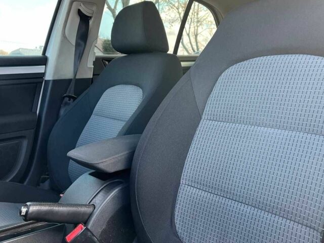 Шкода Суперб 2012 у Коломые на Automoto.ua Білий Шкода Суперб, об'ємом двигуна 2 л та пробігом 254 тис. км за 9200 $, фото 17 на Automoto.ua