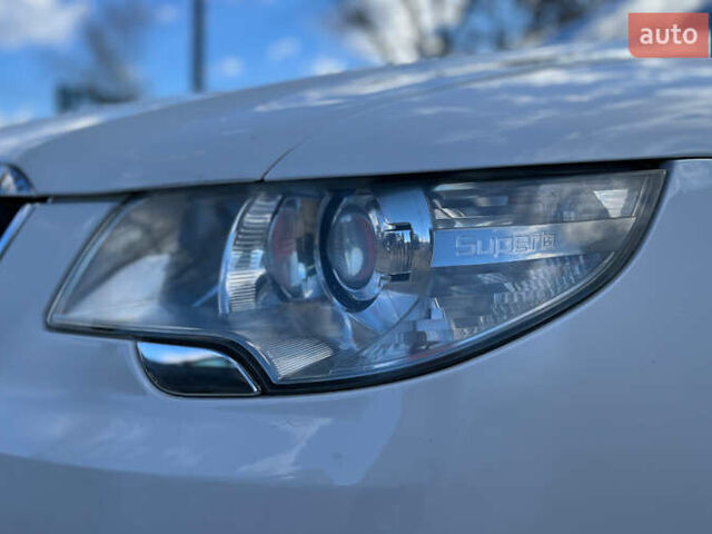 Шкода Суперб 2012 у Коломые на Automoto.ua Білий Шкода Суперб, об'ємом двигуна 1.97 л та пробігом 254 тис. км за 9200 $, фото 25 на Automoto.ua