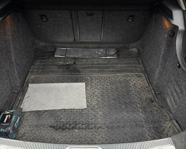 Белый Шкода Суперб, объемом двигателя 1.8 л и пробегом 428 тыс. км за 8999 $, фото 14 на Automoto.ua