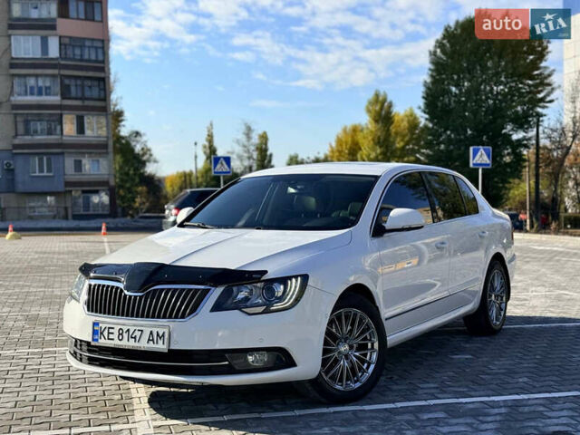 Білий Шкода Суперб, об'ємом двигуна 1.8 л та пробігом 179 тис. км за 11700 $, фото 16 на Automoto.ua