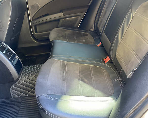 Белый Шкода Суперб, объемом двигателя 1.8 л и пробегом 250 тыс. км за 10800 $, фото 20 на Automoto.ua