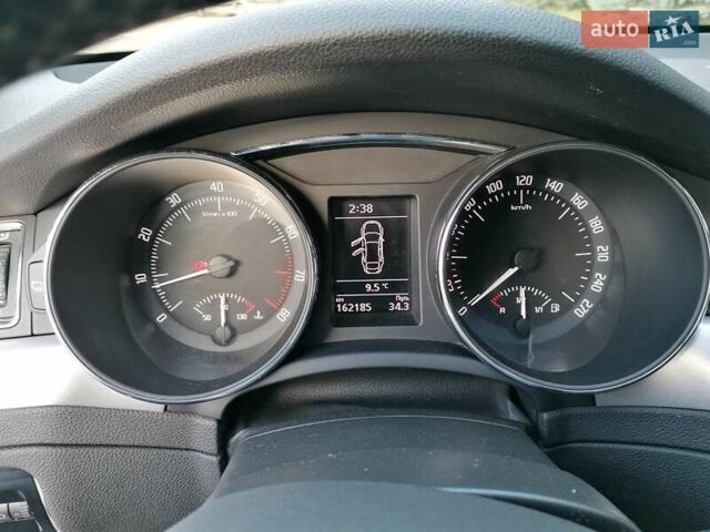 Білий Шкода Суперб, об'ємом двигуна 1.8 л та пробігом 162 тис. км за 11700 $, фото 14 на Automoto.ua