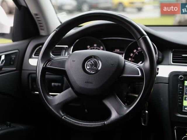 Белый Шкода Суперб, объемом двигателя 1.8 л и пробегом 162 тыс. км за 11500 $, фото 13 на Automoto.ua