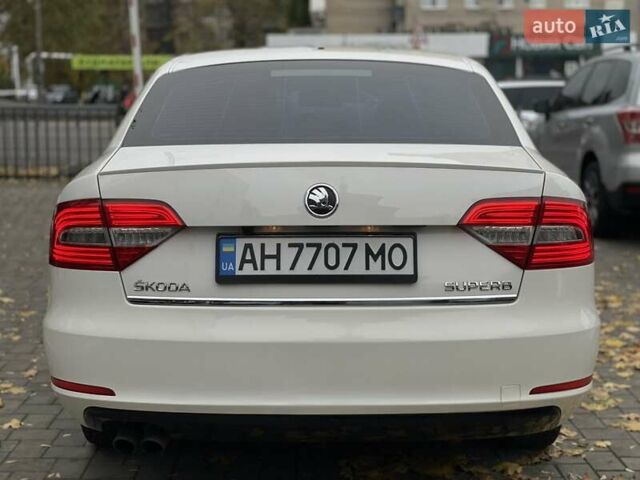 Шкода Суперб 2013 у Дніпро (Дніпропетровську) на Automoto.ua Білий Шкода Суперб, об'ємом двигуна 1.8 л та пробігом 300 тис. км за 8700 $, фото 4 на Automoto.ua