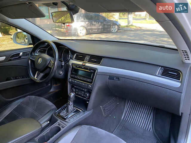 Белый Шкода Суперб, объемом двигателя 1.8 л и пробегом 250 тыс. км за 10800 $, фото 15 на Automoto.ua