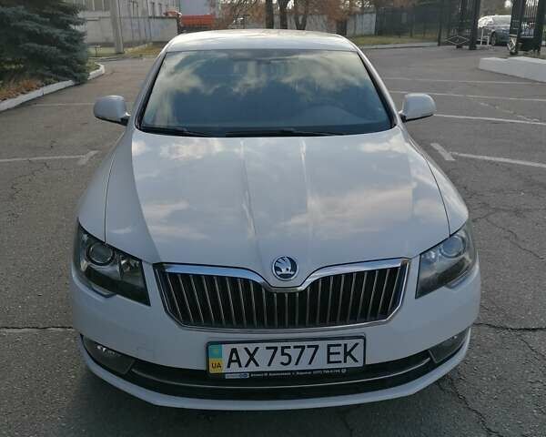 Білий Шкода Суперб, об'ємом двигуна 1.8 л та пробігом 162 тис. км за 11700 $, фото 1 на Automoto.ua