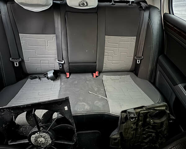 Шкода Суперб 2013 в Киеве на Automoto.ua Белый Шкода Суперб, объемом двигателя 1.97 л и пробегом 150 тыс. км за 3500 $, фото 8 на Automoto.ua