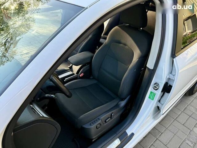 Белый Шкода Суперб, объемом двигателя 1.8 л и пробегом 160 тыс. км за 10500 $, фото 18 на Automoto.ua