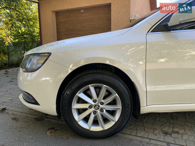 Белый Шкода Суперб, объемом двигателя 1.8 л и пробегом 259 тыс. км за 10700 $, фото 12 на Automoto.ua