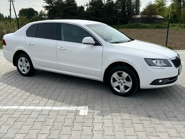 Белый Шкода Суперб, объемом двигателя 1.8 л и пробегом 180 тыс. км за 11600 $, фото 18 на Automoto.ua