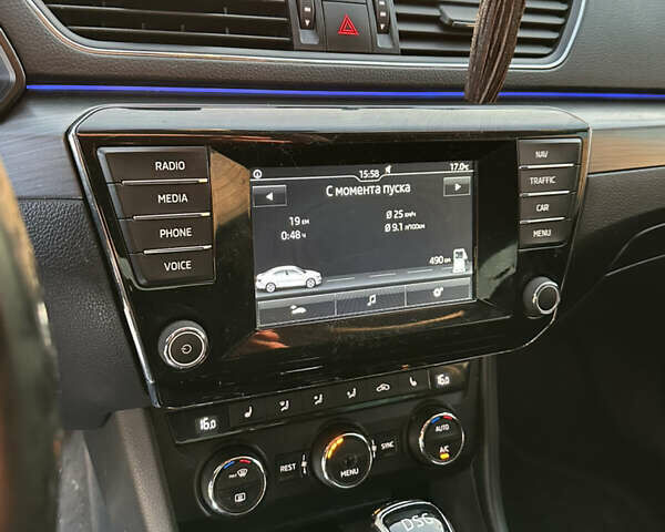 Білий Шкода Суперб, об'ємом двигуна 1.97 л та пробігом 226 тис. км за 17750 $, фото 9 на Automoto.ua