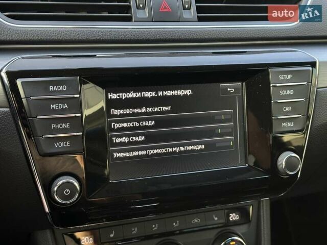 Белый Шкода Суперб, объемом двигателя 1.8 л и пробегом 201 тыс. км за 14900 $, фото 30 на Automoto.ua