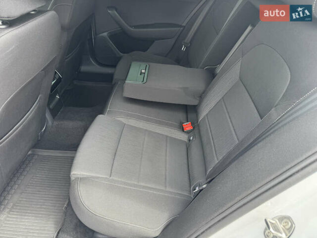 Білий Шкода Суперб, об'ємом двигуна 1.8 л та пробігом 187 тис. км за 16500 $, фото 7 на Automoto.ua